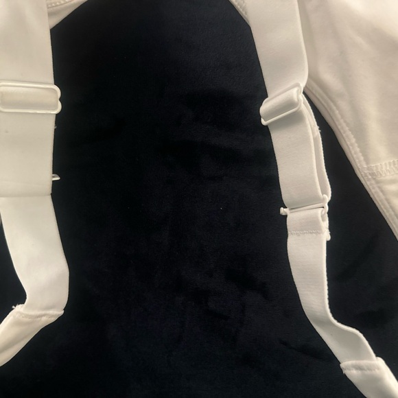 Fabletics All Day Every Day Convertible Sports Bra (MSRP $49.95) Size XXL-1X - Picture 9 of 12